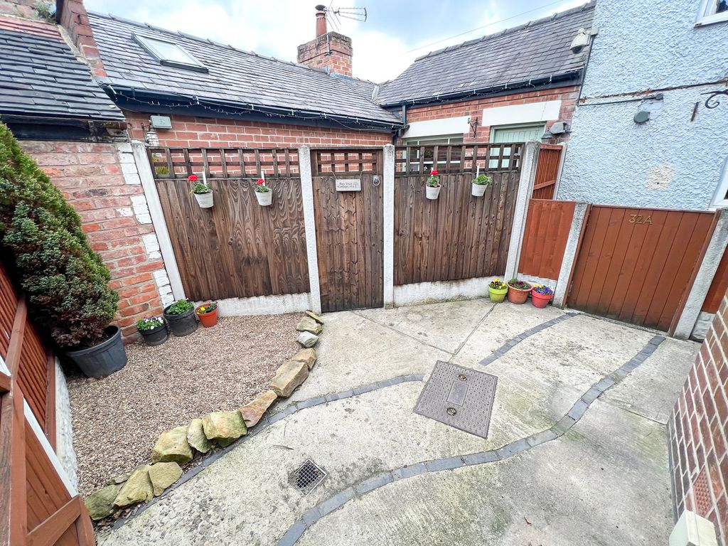 3 bed terraced house for sale in The Green, Swanwick, Alfreton DE55, £140,000