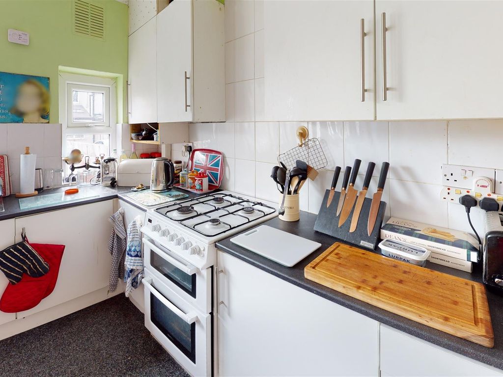 2 bed property for sale in Thornview Road, Hellifield, Skipton BD23, £169,500