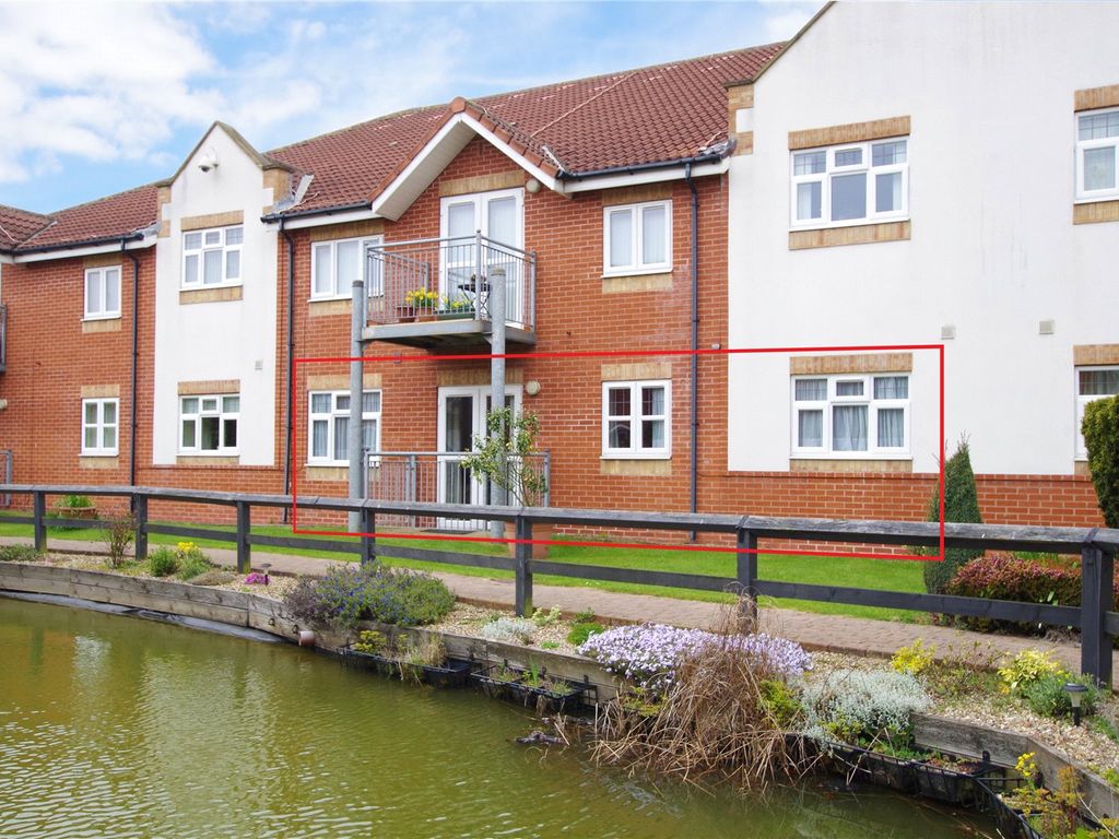 2 bed flat for sale in Birch Tree Drive, Hedon, Hull, East Yorkshire HU12, £120,000