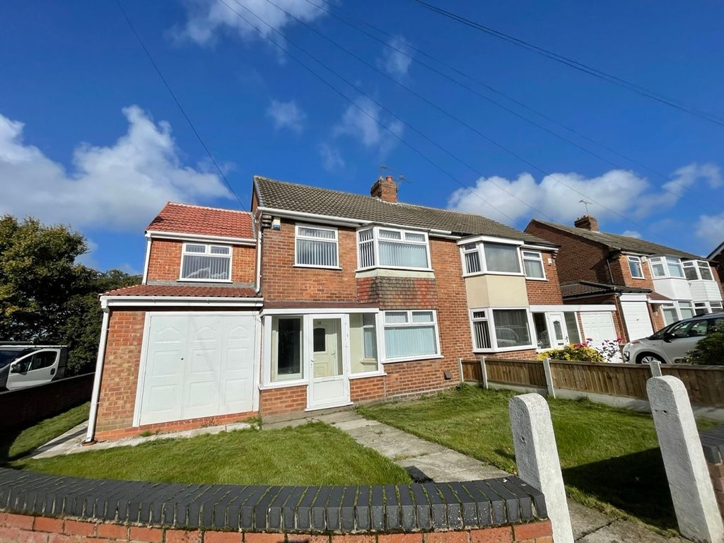 4 bed semi-detached house for sale in Crawford Avenue, Maghull L31, £249,950