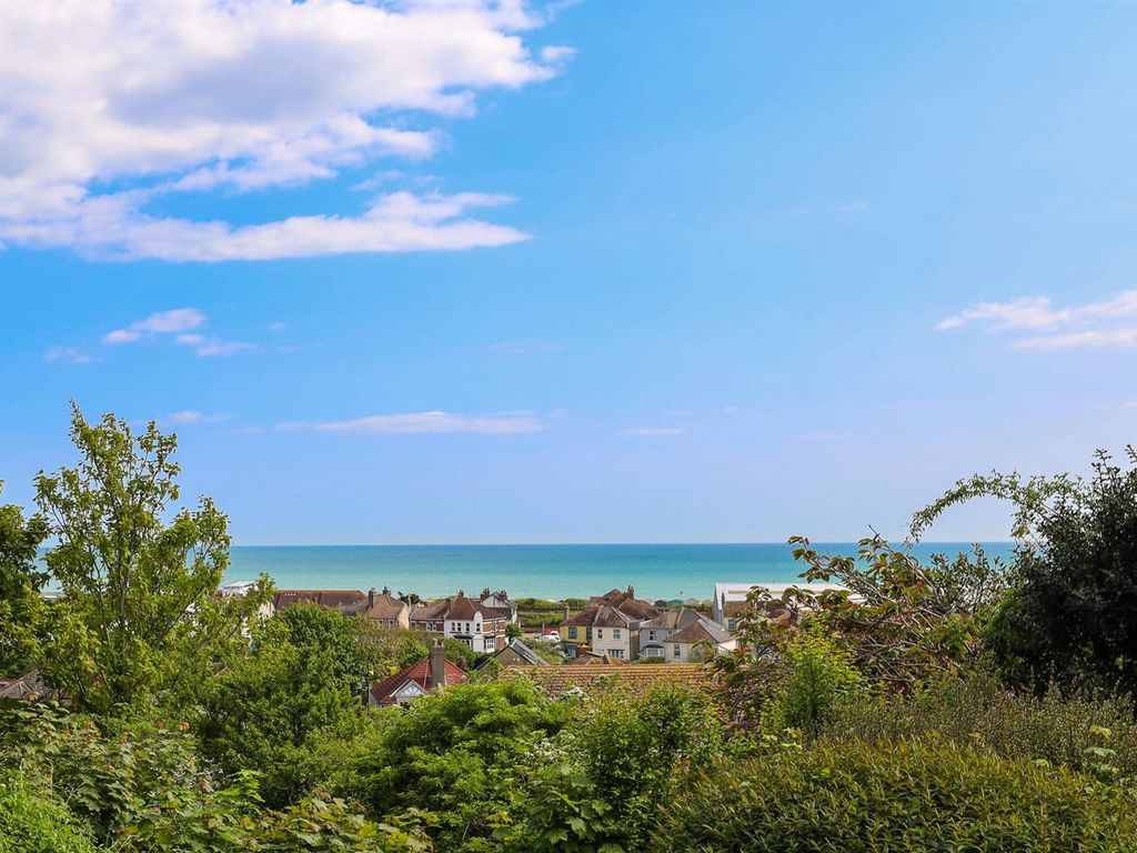 2 bed flat for sale in Harley Way, St. Leonards-On-Sea TN38, £190,000