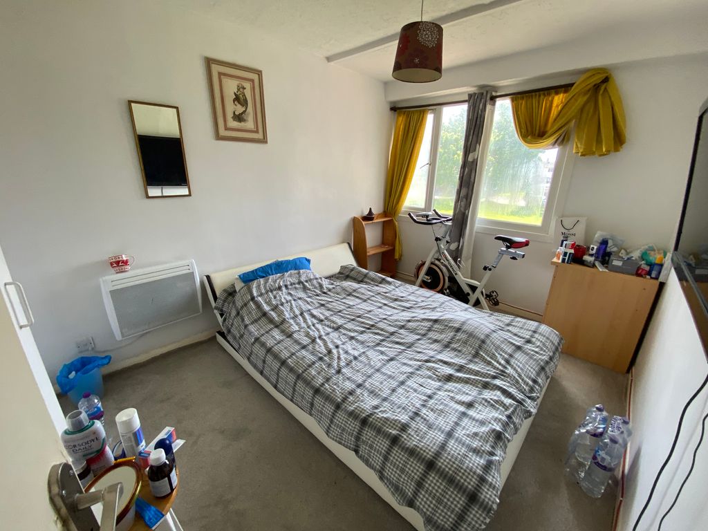 3 bed maisonette for sale in Lumsden Road, Southsea PO4, £170,000