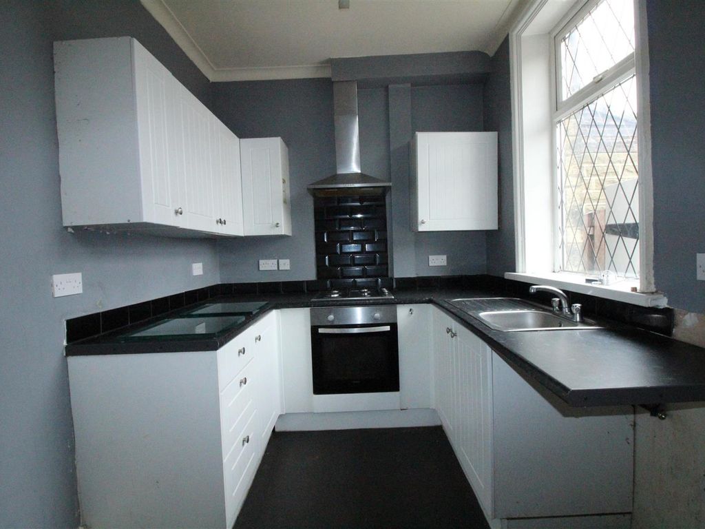 2 bed end terrace house for sale in North Road, Wibsey, Bradford BD6, £125,000