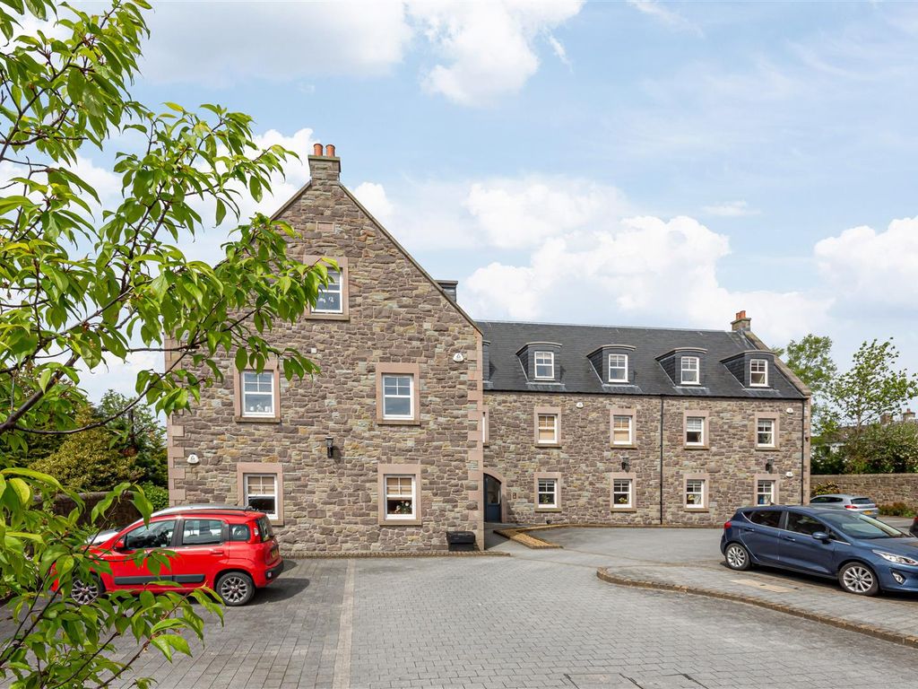3 bed flat for sale in 2 Carnegie Apartments, 116 High Street, Kinross KY13, £325,000