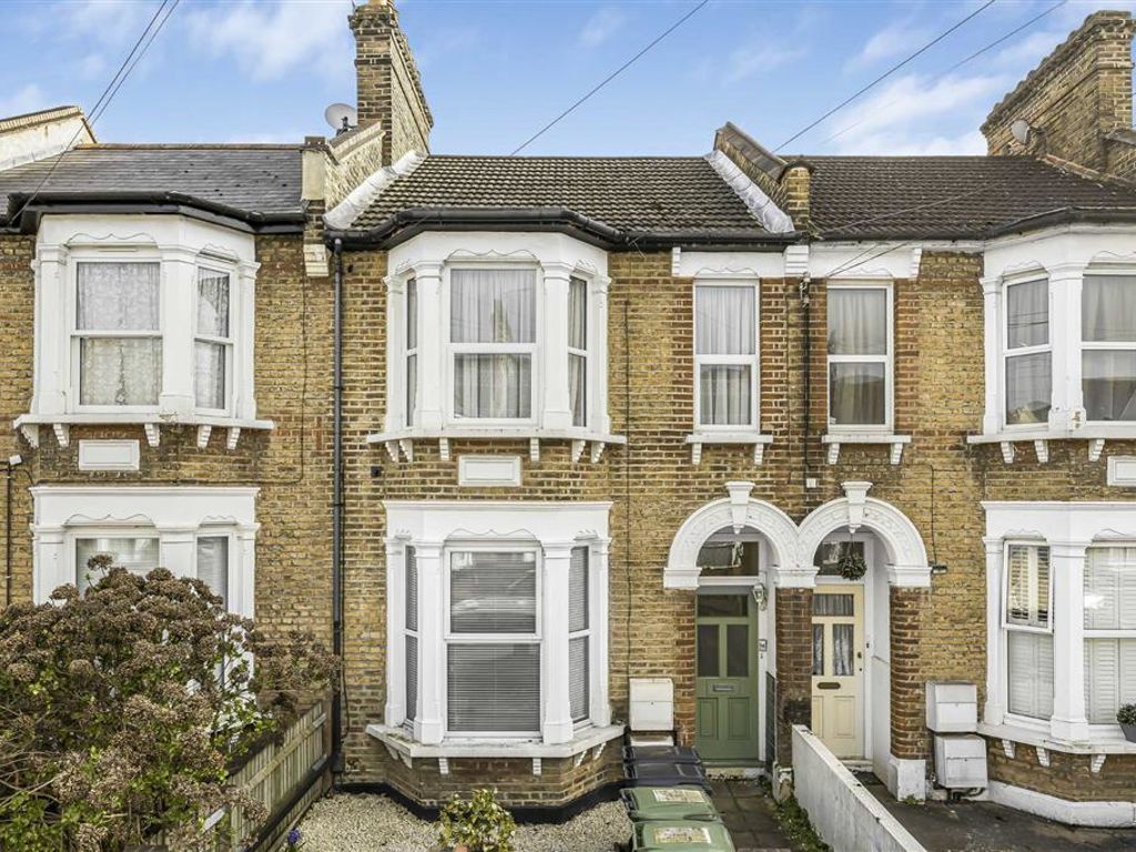 1 bed flat for sale in Farley Road, London SE6, £310,000