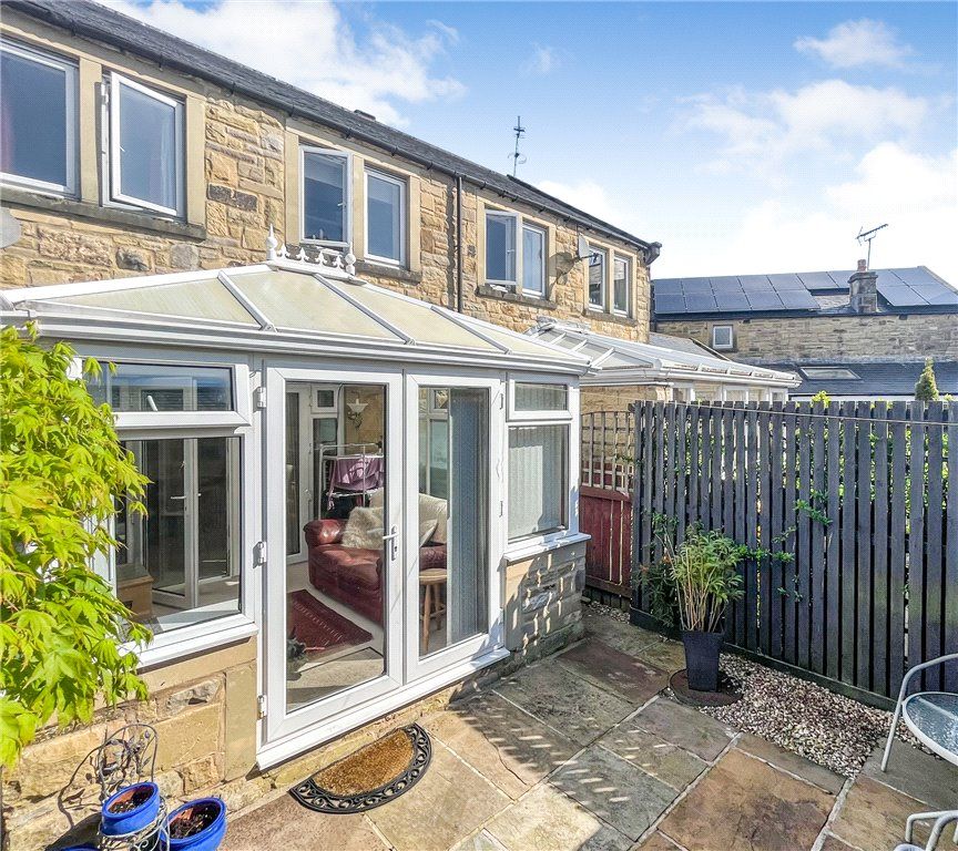3 bed terraced house for sale in Yorke Rise, Hellifield, Skipton, North Yorkshire BD23, £225,000