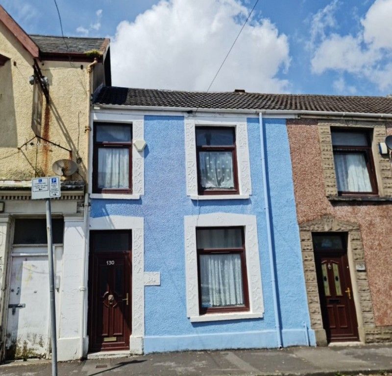 4 bed terraced house for sale in Oxford Street, Swansea, City And County Of Swansea. SA1, £169,995