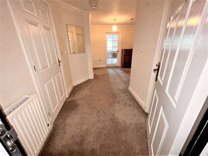 2 bed flat for sale in Birmingham Road, 152334 B72, £167,500