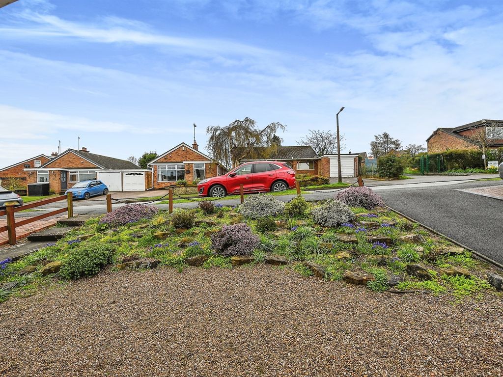 3 bed detached bungalow for sale in Firs Avenue, Hulland Ward, Ashbourne DE6, £240,000
