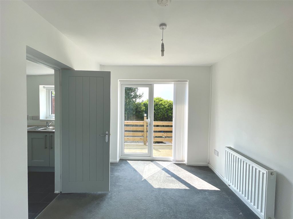 2 bed bungalow for sale in Hilldyke, Eighton Banks, Gateshead NE9, £200,000