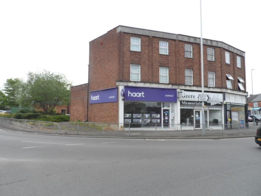 Retail premises for sale in Hitchin Road, Luton LU7, £395,000