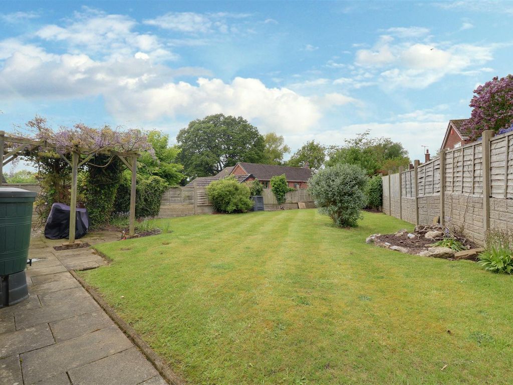 2 bed detached bungalow for sale in Denford Place, Church Lawton, Stoke-On-Trent ST7, £255,000