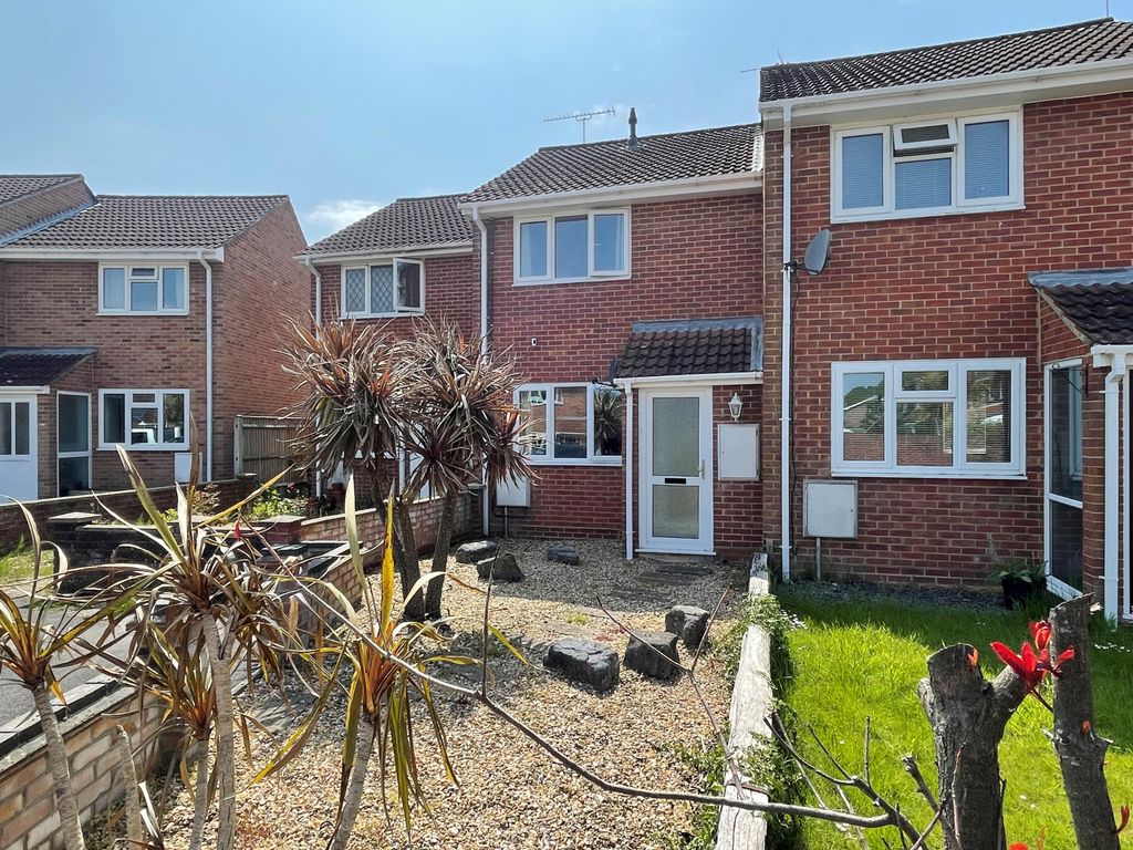 2 bed terraced house for sale in Plantation Drive, Southampton SO40, £259,950