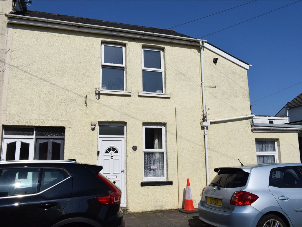 1 bed flat for sale in New Road ( Off Glan Road), Porthcawl CF36, £100,000
