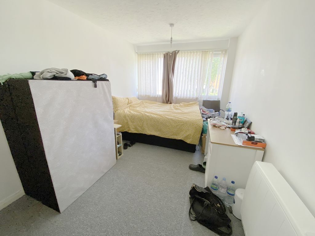 3 bed maisonette for sale in Lumsden Road, Eastney, Southsea PO4, £170,000