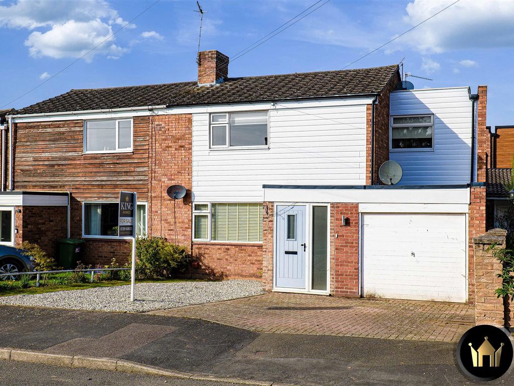 3 bed semi-detached house for sale in Jubilee Close, Bidford-On-Avon, Alcester B50, £285,000