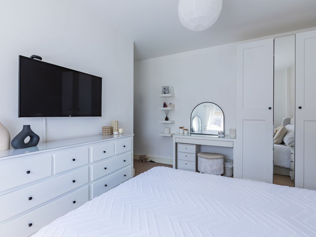 2 bed flat for sale in 5 Kelston Court, Kelston Road, Westbury-On-Tymm, Bristol BS10, £250,000