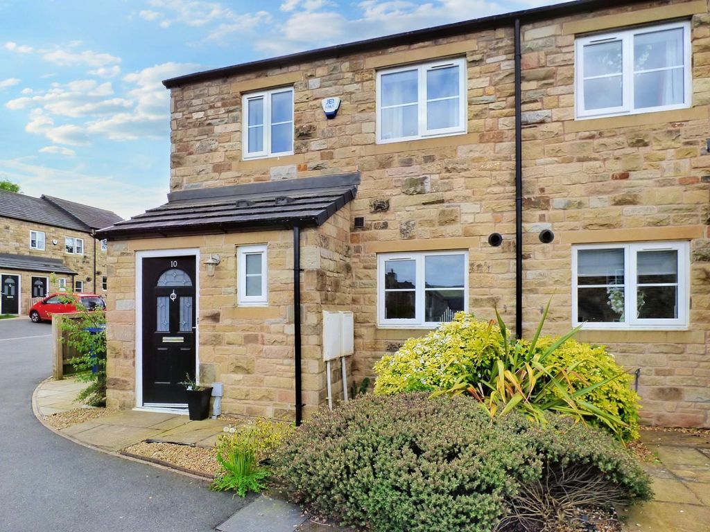 2 bed property for sale in Elsey Close, Skipton BD23, £257,000