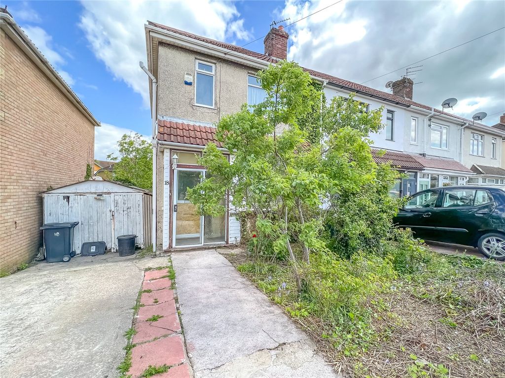 3 bed end terrace house for sale in Esson Road, Kingswood, Bristol BS15, £240,000