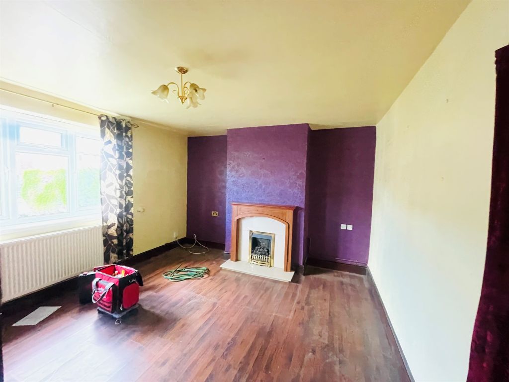 3 bed terraced house for sale in Goldsmith Walk, Lincoln LN2, £125,000