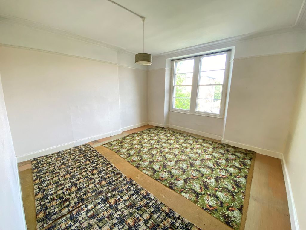 Studio for sale in First Floor Flat, 115 Pembroke Road, Clifton, Bristol, Bristol BS8, £250,000