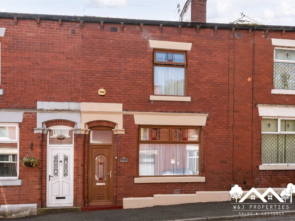 3 bed terraced house for sale in Finsbury Place, Blackburn BB2, £114,950