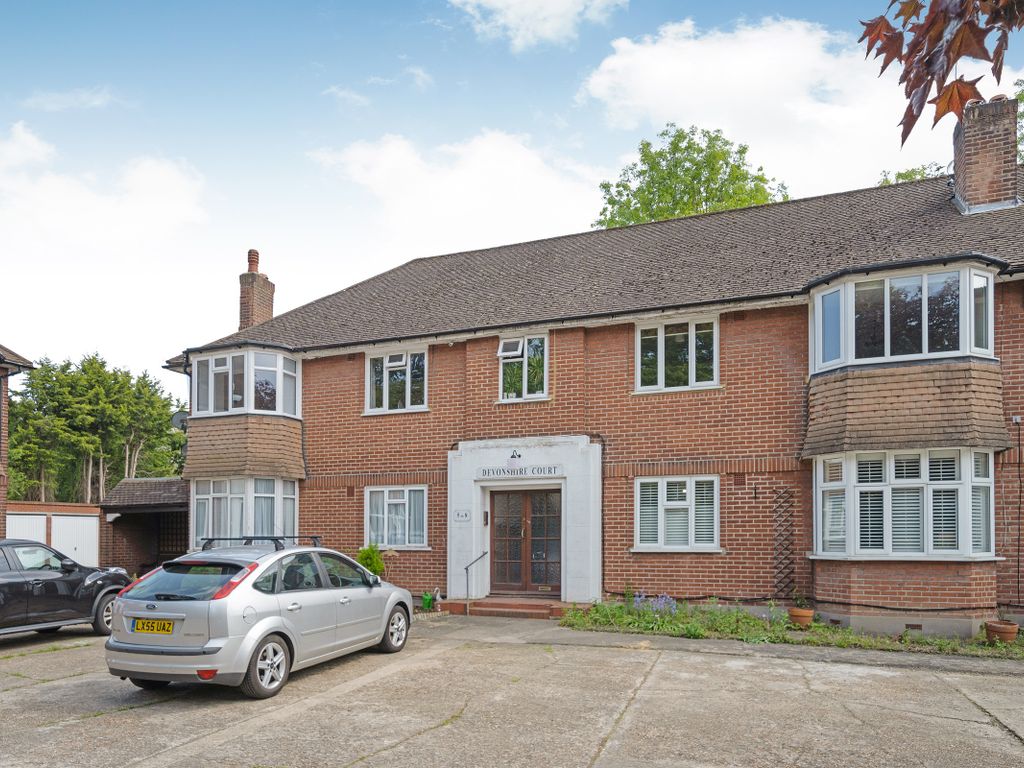 2 bed flat for sale in Wickham Road, Croydon CR0, £325,000