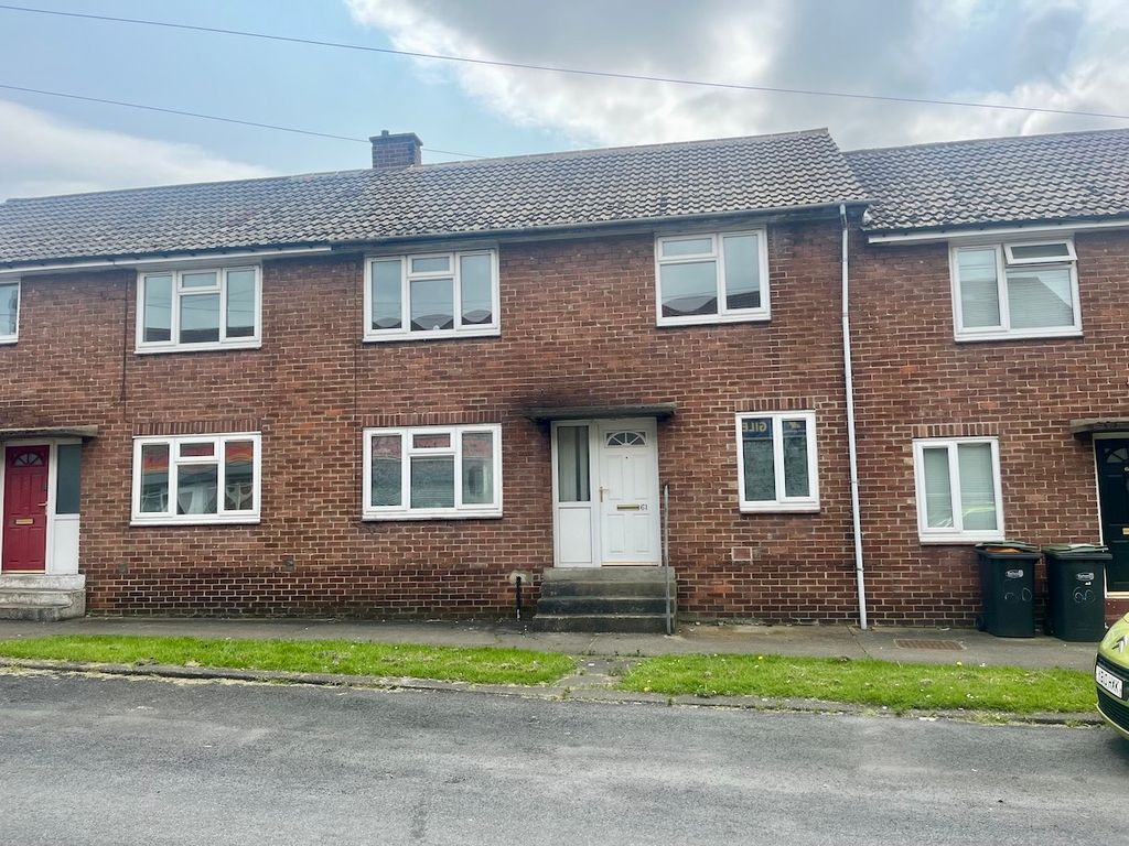 3 bed terraced house for sale in Churchill Square, Durham DH1, £90,000