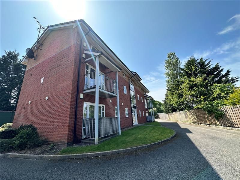 2 bed flat for sale in Reeds Lane, Moreton, Wirral CH46, £109,995