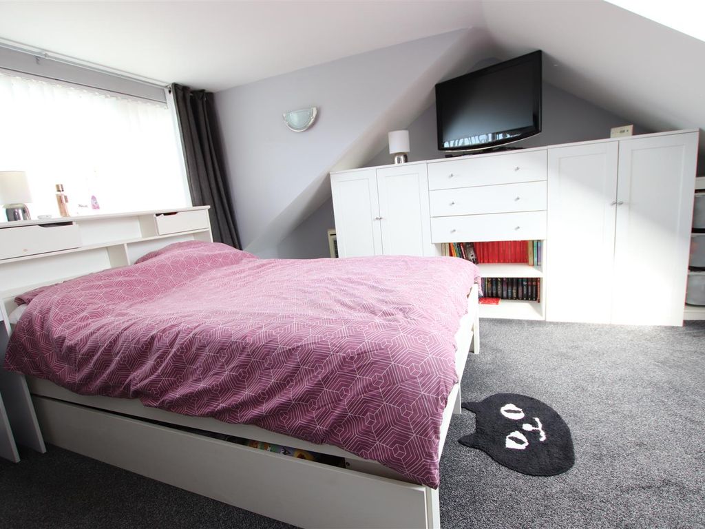 3 bed terraced house for sale in Apperley Road, Apperley Bridge, Bradford BD10, £185,000