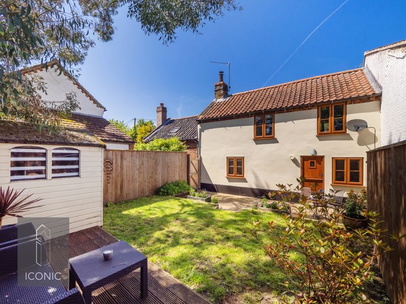 3 bed cottage for sale in Newton Street, Newton St Faith, Norwich NR10, £290,000