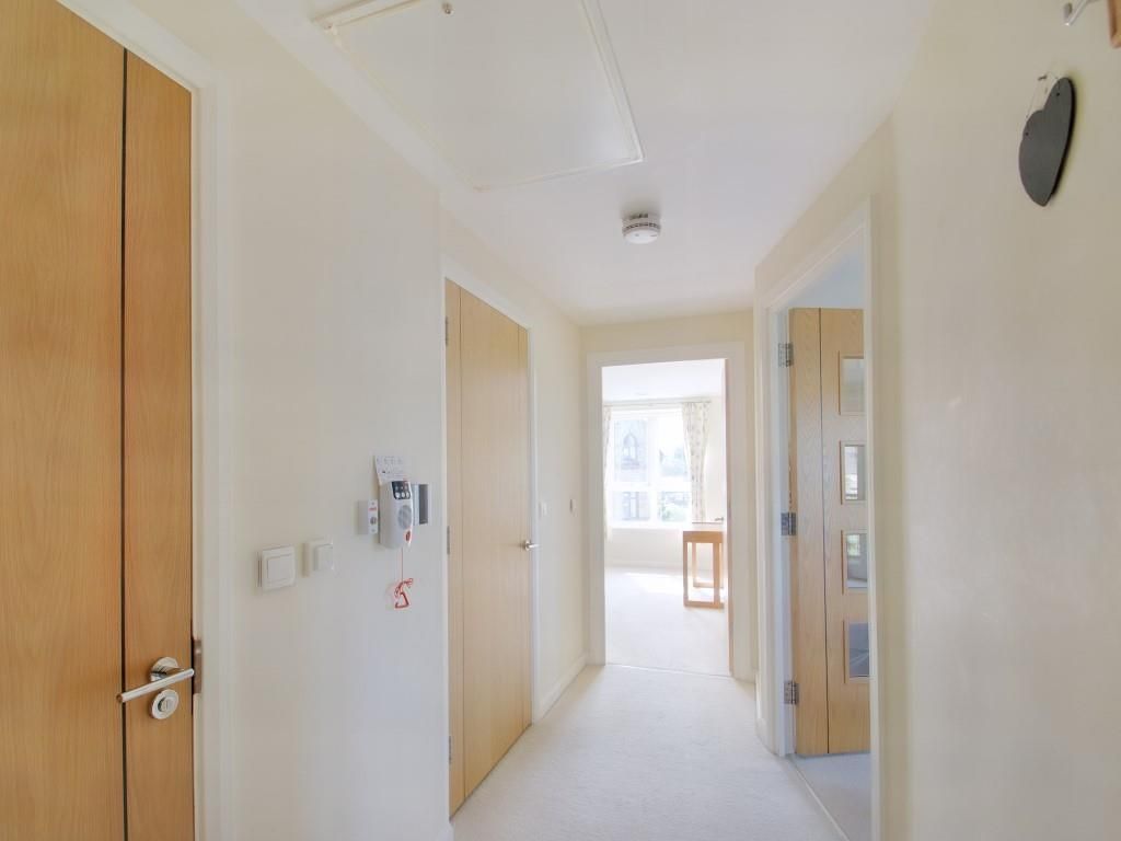 1 bed flat for sale in Court Lane, Skipton BD23, £235,000