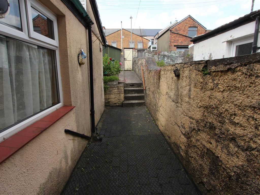 3 bed terraced house for sale in William Street, Abertridwr, Caerphilly CF83, £130,000