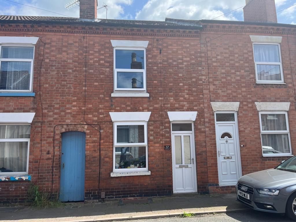 2 bed terraced house for sale in Russell Street, Loughborough LE11, £150,000