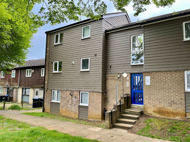 1 bed flat for sale in Booth Meadow Court, Thorplands, Northampton NN3, £100,000