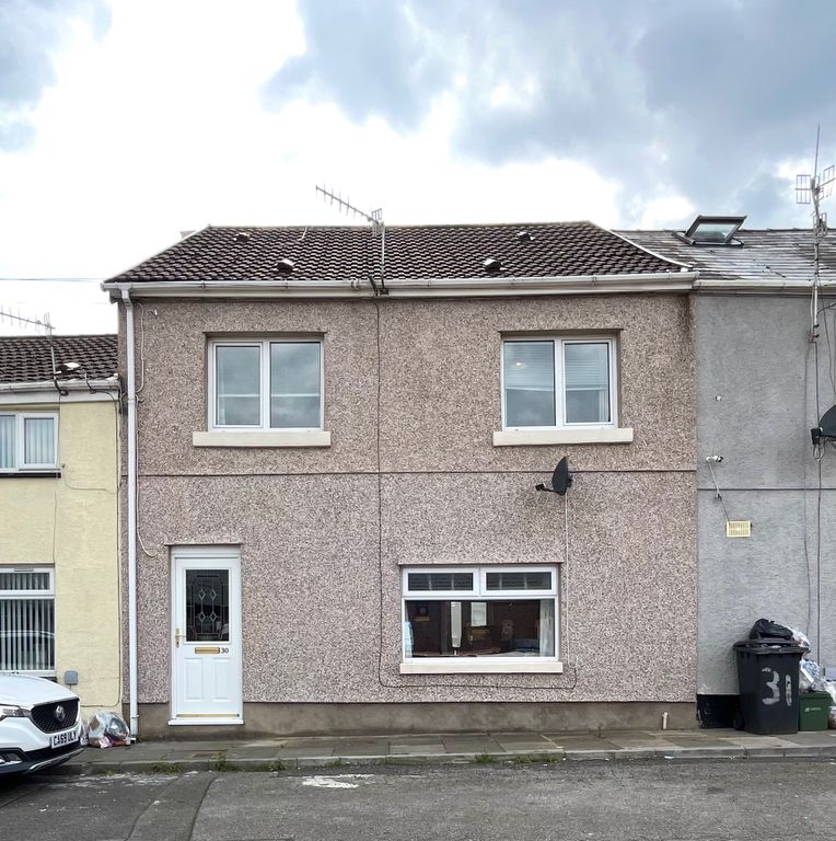 3 bed terraced house for sale in Commerce Place, Aberdare, Mid Glamorgan CF44, £132,000