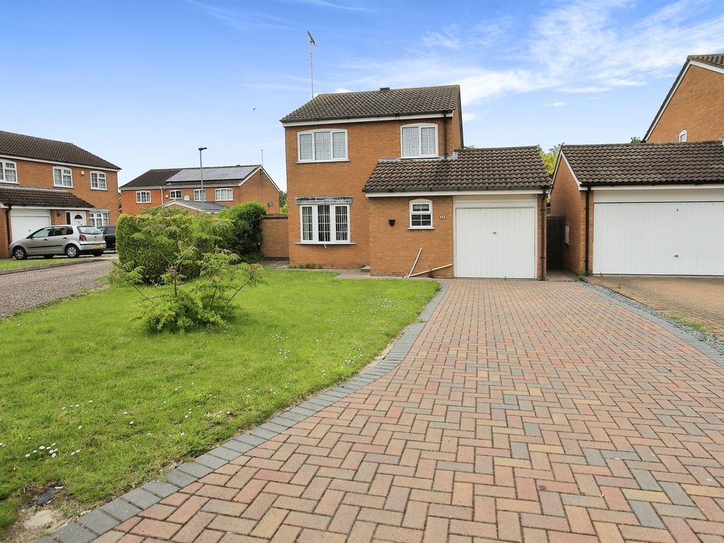 3 bed detached house for sale in Dunsberry, Bretton, Peterborough PE3, £325,000