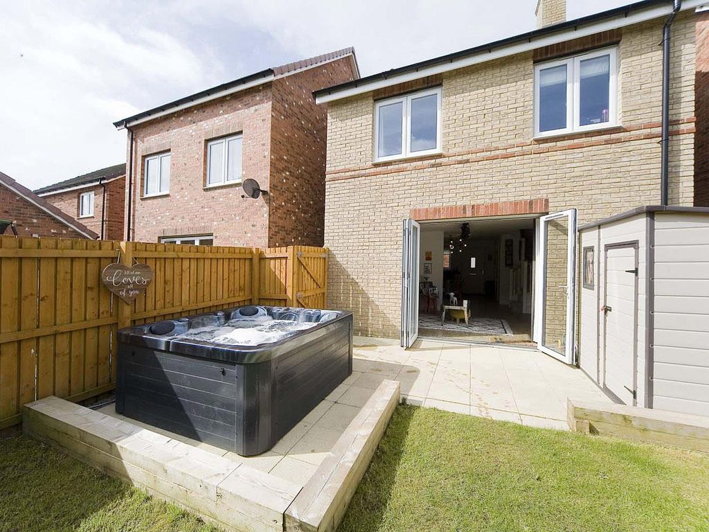 3 bed detached house for sale in High Grange Way, Wingate TS28, £190,000