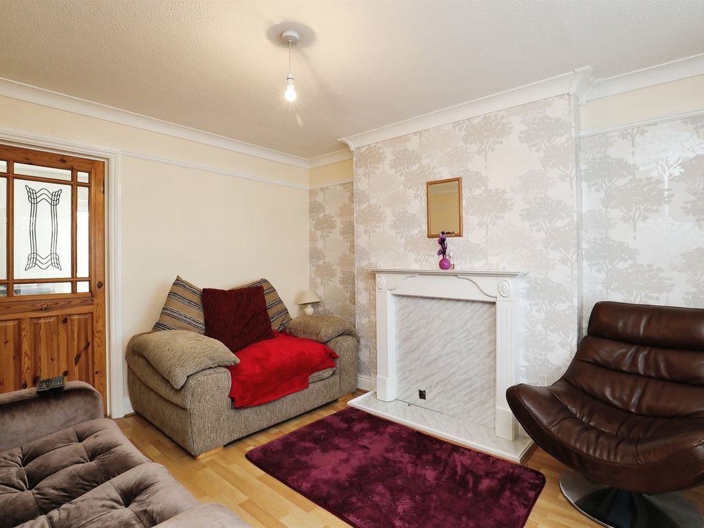 2 bed end terrace house for sale in Rhiw'r Ddar, Taffs Well, Cardiff CF15, £200,000