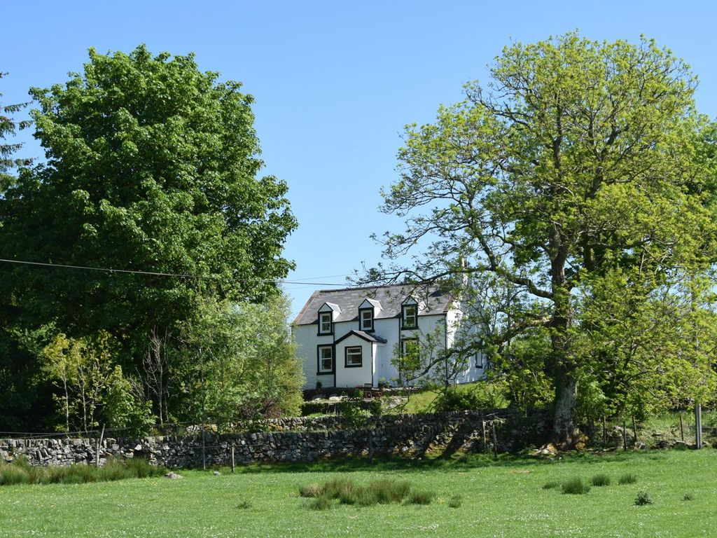 3 bed detached house for sale in Balmaclellan, Castle Douglas DG7, £300,000