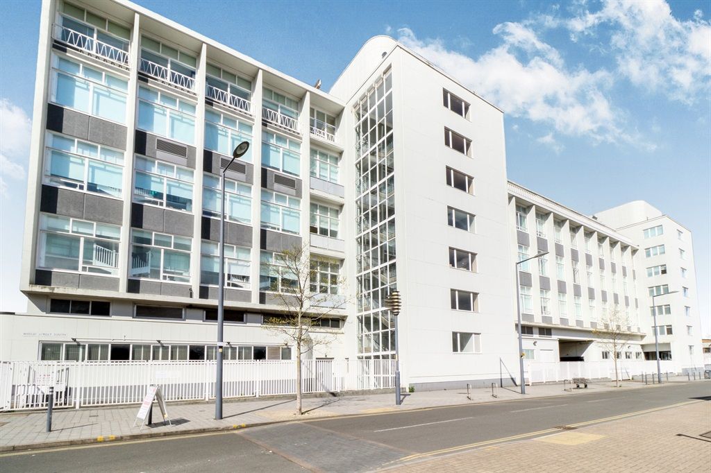 2 bed flat for sale in Lee Street, Leicester LE1, £80,000