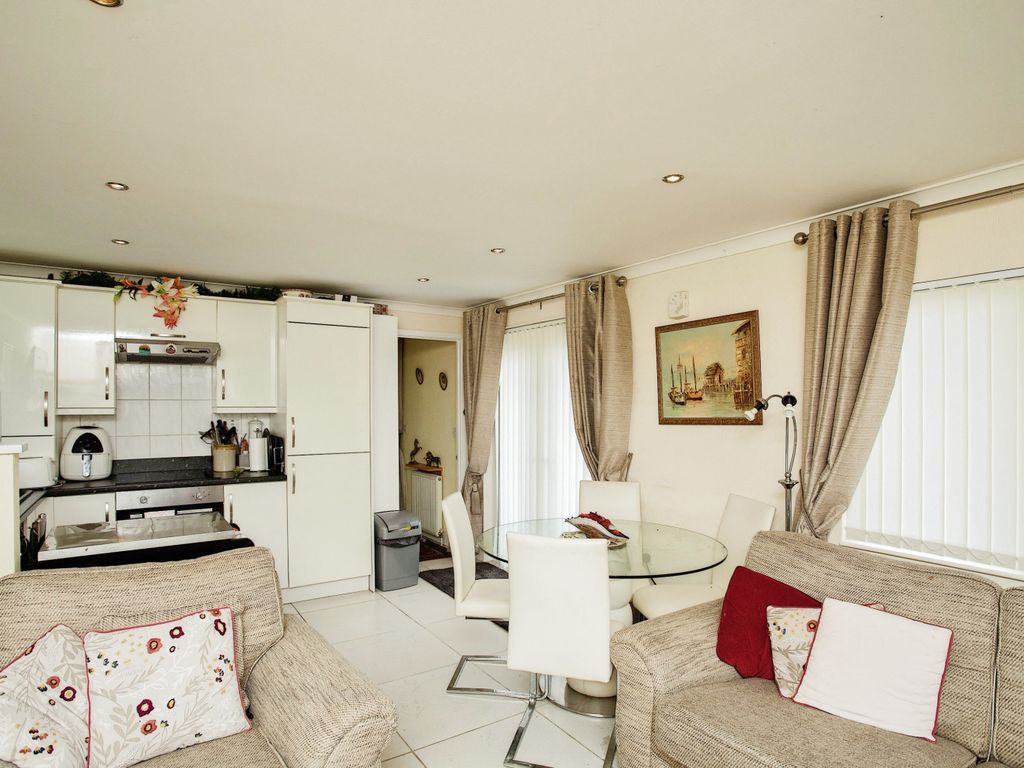 2 bed mobile/park home for sale in Kirkgunzeon, Dumfries DG2, £70,000