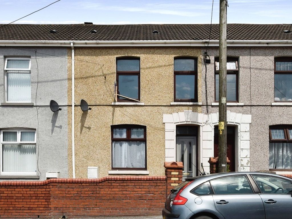 3 bed terraced house for sale in Llwynhendy Road, Llwynhendy, Llanelli, Carmarthenshire SA14, £122,000