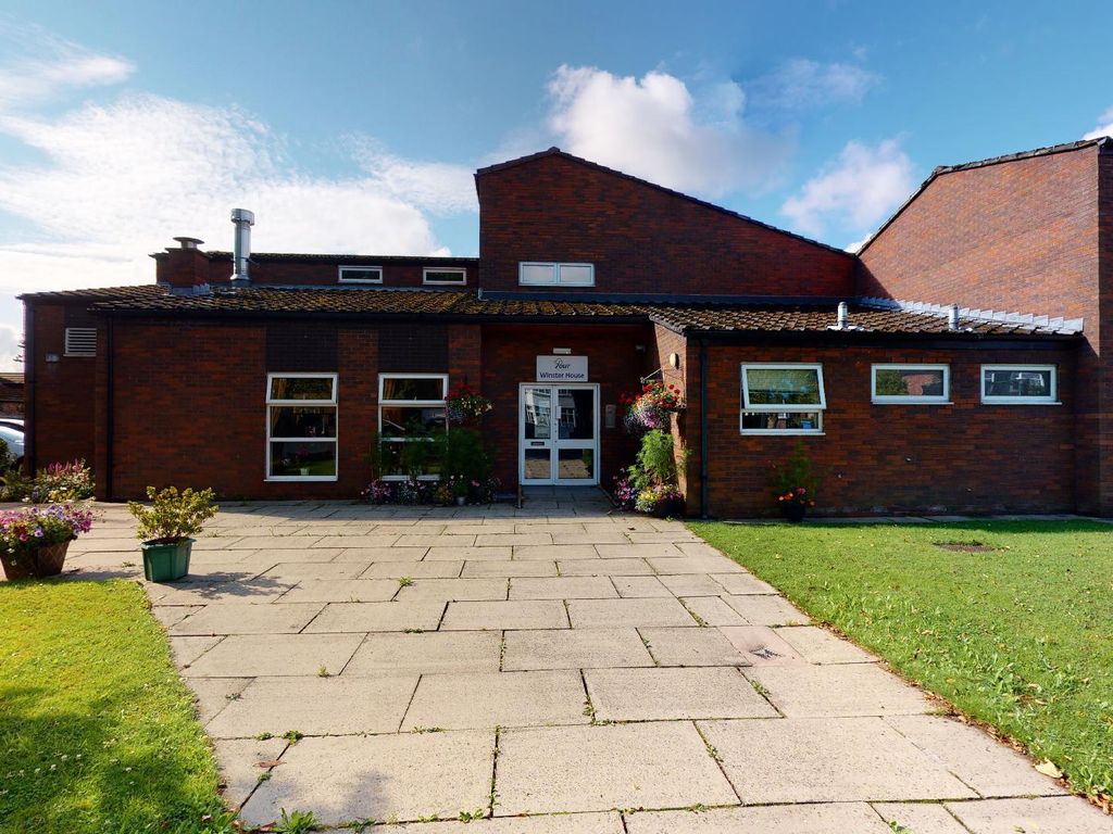 1 bed flat for sale in Winster House, Moorside Road, Flixton M41, £69,999