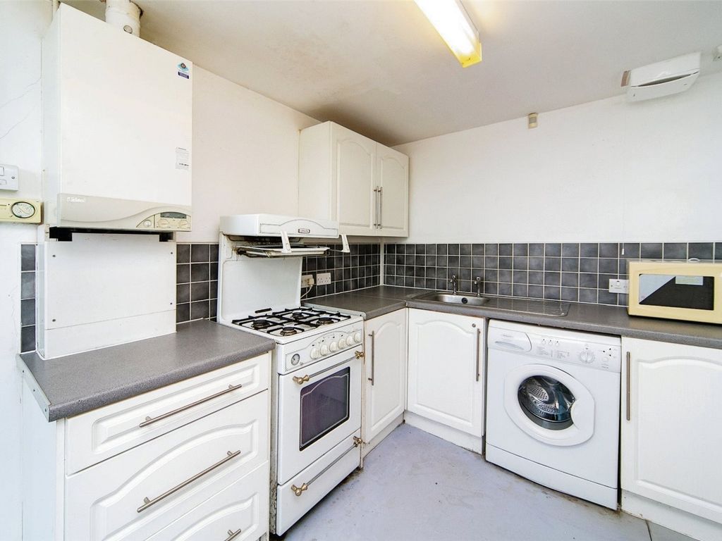 3 bed flat for sale in Adlington Street, Liverpool L3, £115,000