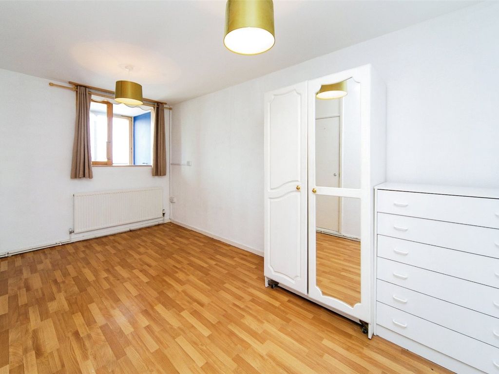 3 bed flat for sale in Adlington Street, Liverpool L3, £115,000