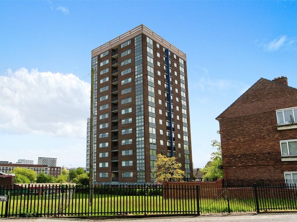 3 bed flat for sale in Adlington Street, Liverpool L3, £115,000