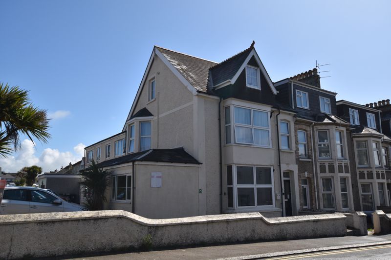 1 bed flat for sale in Edgcumbe Avenue, Newquay TR7, £115,000