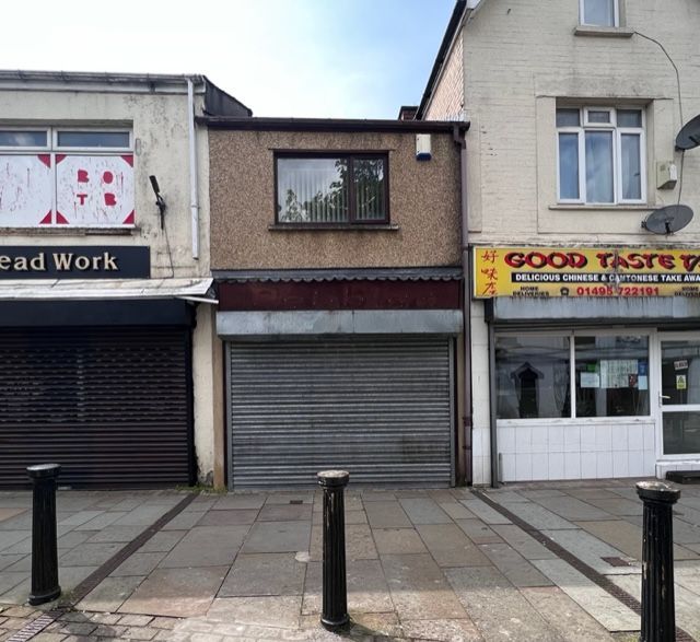 Property for sale in Commercial Street, Tredegar NP22, £55,000