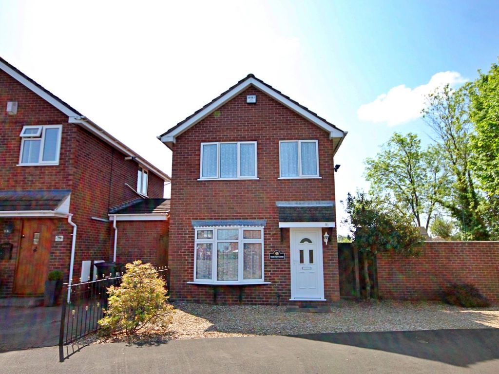 3 bed detached house for sale in Sycamore Road, Kingsbury, Tamworth B78, £300,000